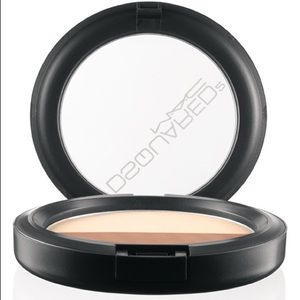 MAC DSquared Accentuate and sculpt limited edition